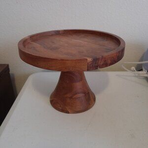 Vintage wooden cake plate.